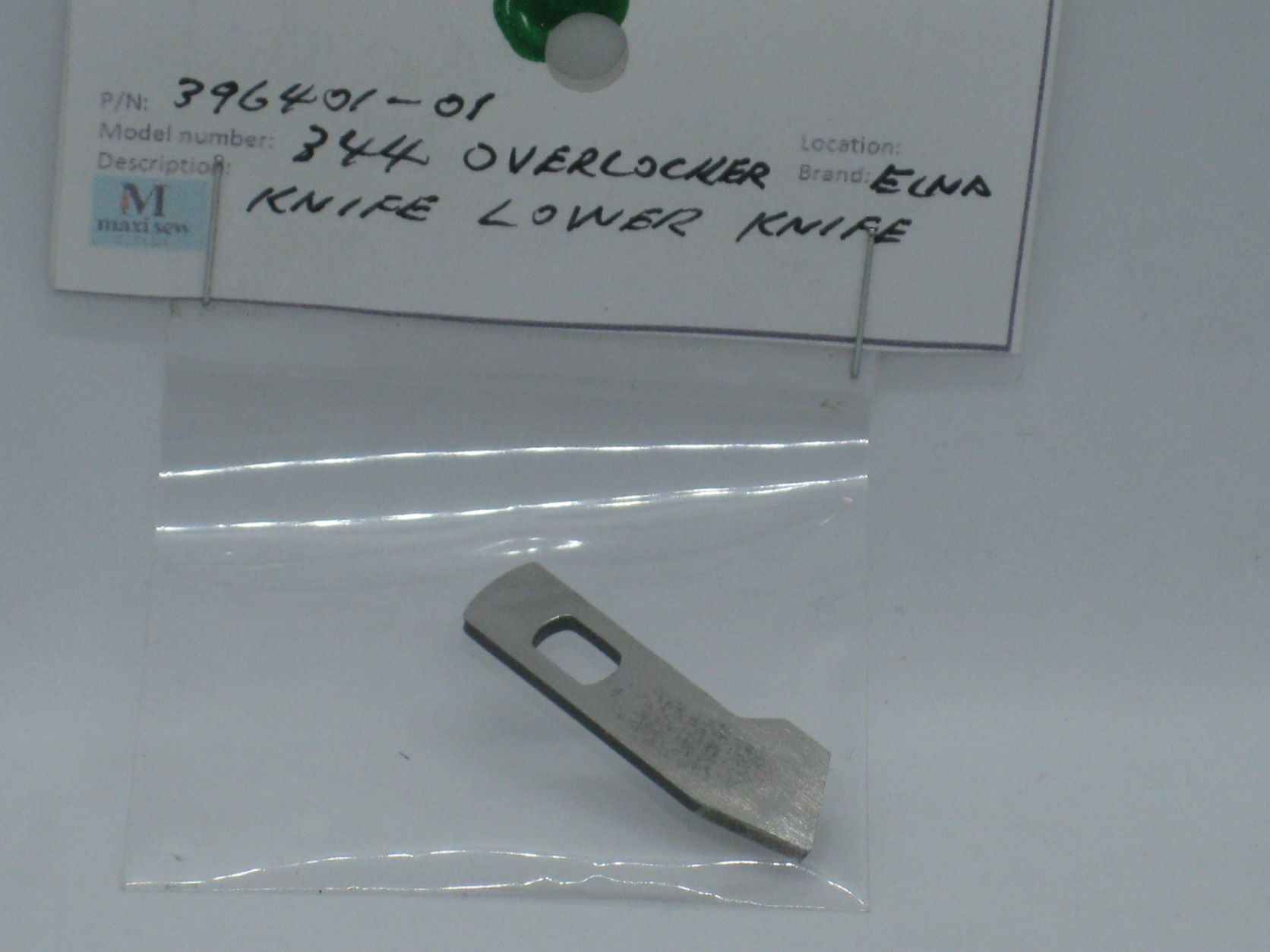 396401-01 LOWER KNIFE . ELNA 344